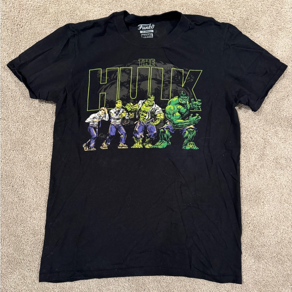 Marvel Collector Corps Transforming Incredible Hulk Avengers T-shirt